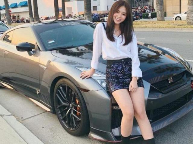 Bạn trẻ - Cuộc sống - Hot girl Sài Gòn tên lạ sở hữu dàn siêu xe khủng gây xôn xao