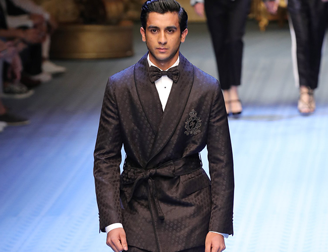 Thời trang dường như là một niềm đam mê khác của Singh. Vào tháng 6 năm 2018, anh xuất hiện với tư cách người mẫu tại một chương trình của Dolce & Gabanna ở Milan, Ý