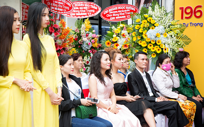 Thẩm mỹ viện Ngọc Hường mở rộng mạng lưới trách nhiệm ở miền Tây - 3