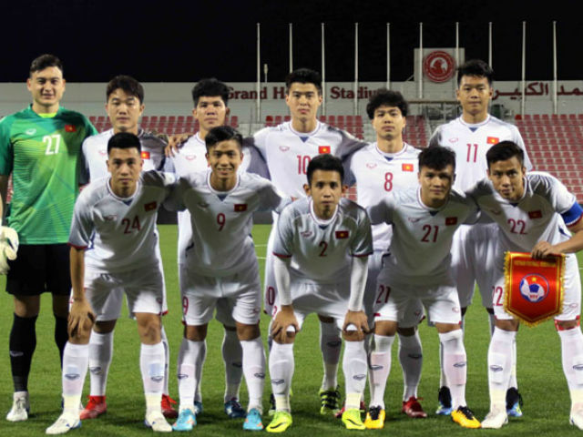 Tin nóng ĐT Việt Nam tới UAE đá Asian Cup: HLV Park Hang Seo nhận quà bất ngờ