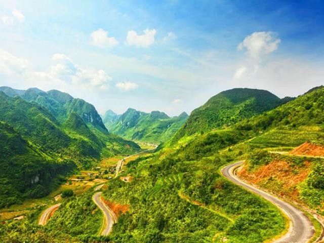 Về Yên Bái nhớ ghé thăm Đèo Khau Phạ nổi tiếng xứ Tây Bắc