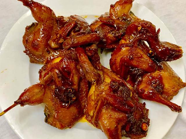 Ẩm thực - Công thức chuẩn ngon làm chim cút rô ti đậm vị nước dừa ngọt ngậy