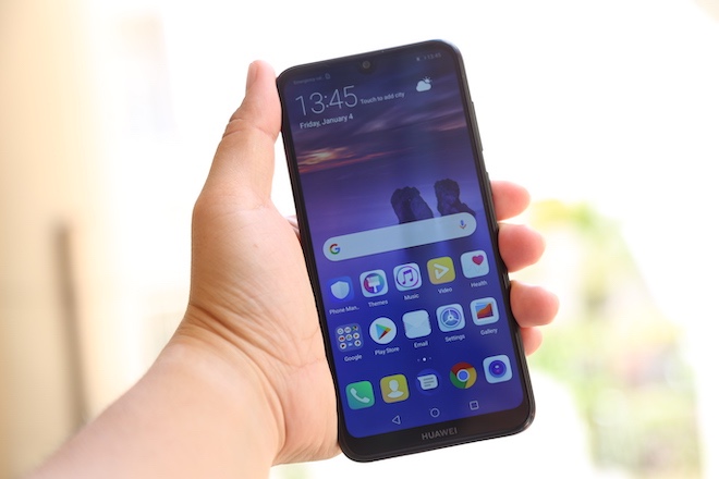 Trên tay Huawei Y7 Pro &#40;2019&#41; với màn hình &#34;giọt nước&#34;, pin &#34;trâu&#34;, chip &#34;rồng&#34; - 1