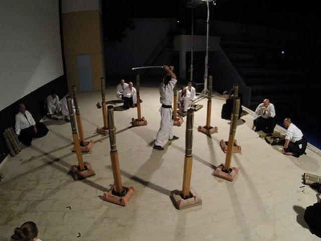 Thể thao - Bảo kiếm Nhật lưu danh thiên cổ: 1 phút 73 nhát chém thần tốc