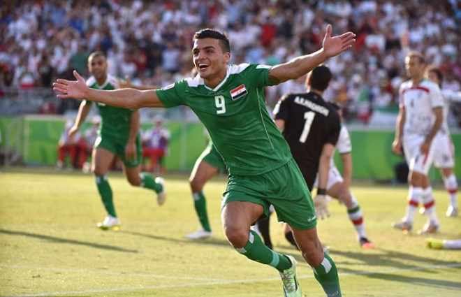 Việt Nam ra quân Asian Cup: Thầy Park chọn ai đấu “Ronaldo Iraq&#34;? - 1