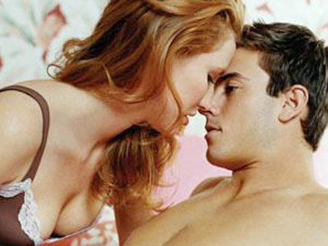 Bạn trẻ - Cuộc sống - Làm "chuyện ấy" thường xuyên giúp bạn quyến rũ hơn như thế nào?