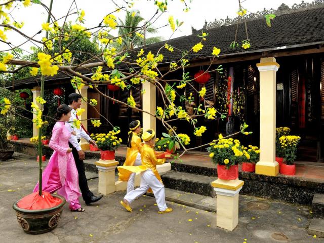 Tin tức trong ngày - Cấm cản vợ về nhà ngoại ăn Tết, chồng có thể “nhận trái đắng”