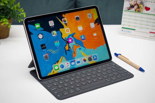 Apple đã lên tiếng về sự cố bẻ cong iPad Pro - 2