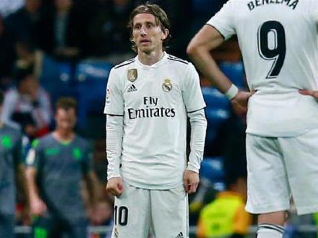 Tin HOT bóng đá tối 7/1: Modric chỉ trích dàn sao Real