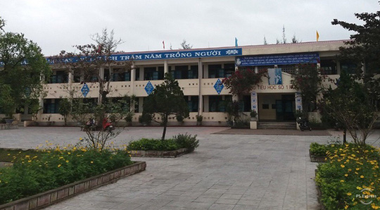 Chép nhầm đề, học sinh lớp 1 bị cô chủ nhiệm tát nhập viện - 2