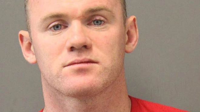 Rooney say rượu quậy phá sân bay bị cảnh sát Mỹ bắt giam - 1