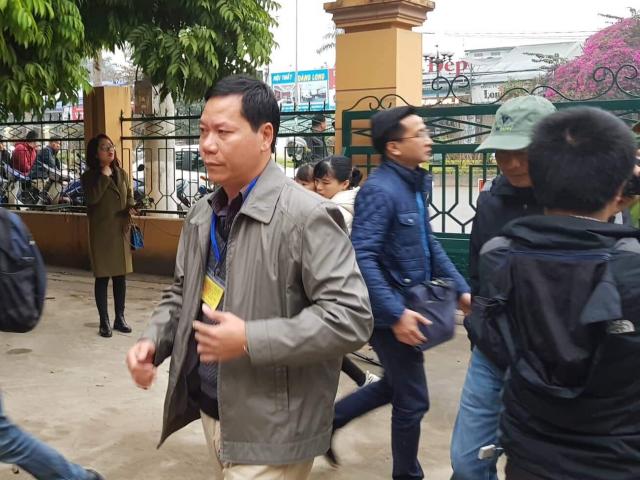 Xét xử bác sĩ Hoàng Công Lương: Cựu giám đốc lần đầu đến tòa