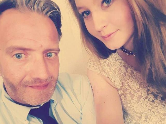 Bạn trẻ - Cuộc sống - Cặp đôi bị cả gia đình từ mặt chỉ vì chênh nhau đến 22 tuổi