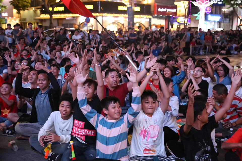 Công Phượng lập công, triệu CĐV Việt Nam thỏa lòng mong đợi - 8