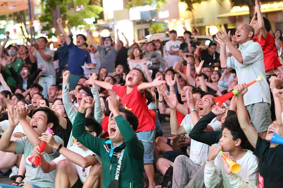 Công Phượng lập công, triệu CĐV Việt Nam thỏa lòng mong đợi - 10