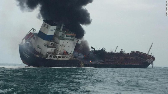 Danh sách 25 thuyền viên người Việt trên tàu Aulac Fortune bị cháy ngoài khơi Hồng Kông - 1