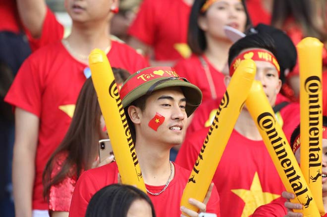 Trực tiếp từ sân Zayed (UAE) rực lửa sắc đỏ trận ĐT Việt Nam – Iraq - 5