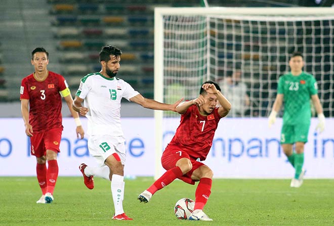 ĐT Việt Nam nén đau đấu Iraq: Duy Mạnh đổ máu, Quang Hải hứng đòn - 2