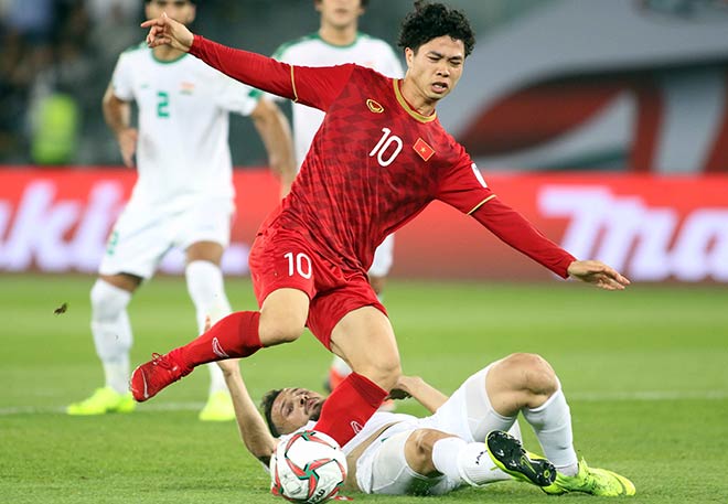 ĐT Việt Nam nén đau đấu Iraq: Duy Mạnh đổ máu, Quang Hải hứng đòn - 1