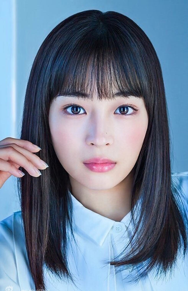 Điều đáng nói là nữ diễn viên 9X có khuôn mặt chỉ thuộc loại ưa nhìn nếu so với nhiều người đẹp Nhật khác.