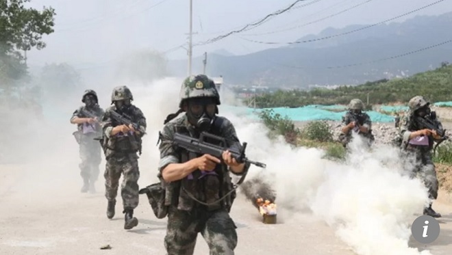 2 triệu người TQ tập trận rầm rộ năm 2018 trong căng thẳng với Mỹ - 1