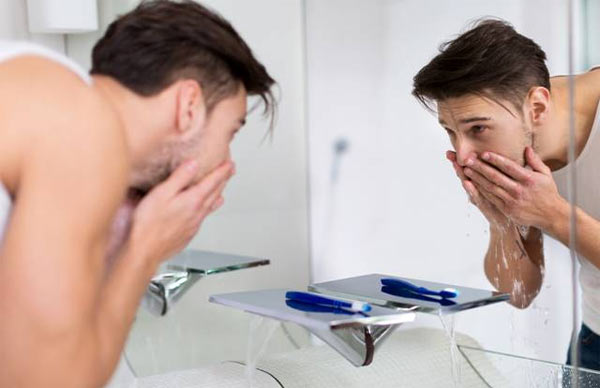 Đàn ông cần cạo râu và dưỡng da thế nào là đúng cách? - 2