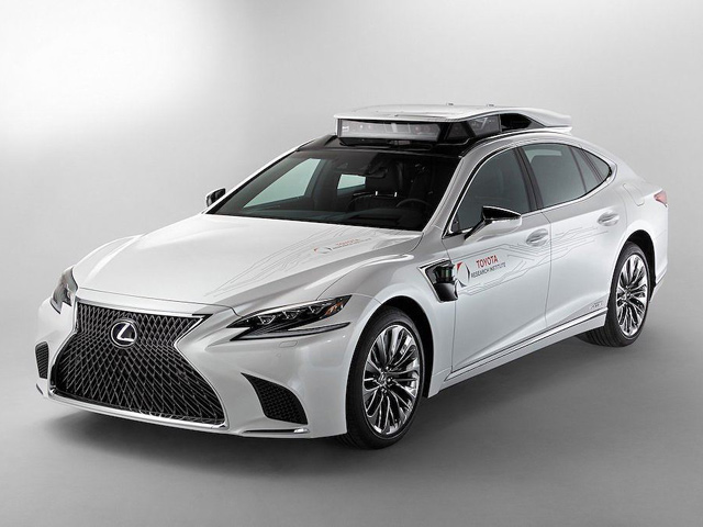 Tin tức ô tô - Xế sang Lexus LS 500h được trang bị "tài xế ảo" tự lái