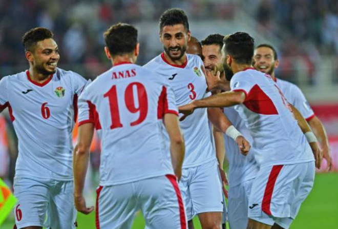Asian Cup, Jordan - Syria: Cú đánh đầu &#34;sấm sét&#34; mở toang tấm vé vàng - 1