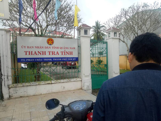 Phát hiện phó chánh Thanh tra tỉnh Quảng Nam nằm gục phía sau trụ sở - 1