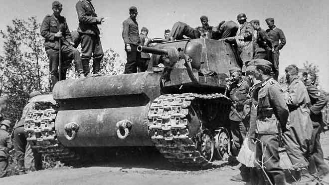 1 xe tăng đấu 5.000 quân: Phát xít Đức &#34;ngả mũ&#34; thán phục người lính Liên Xô - 1
