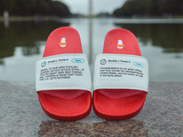 Tài chính - Bất động sản - Thành triệu phú đô la nhờ bán dép in... twitter của ông Trump