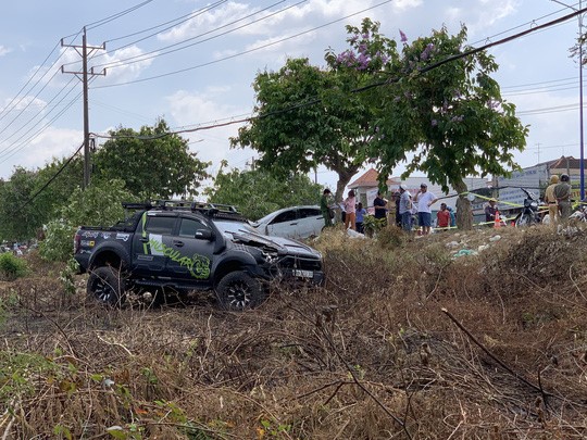 Nóng 24h qua: Tình tiết khó hiểu vụ người đàn ông bị vợ nhốt trong lồng sắt nhiều năm - 2