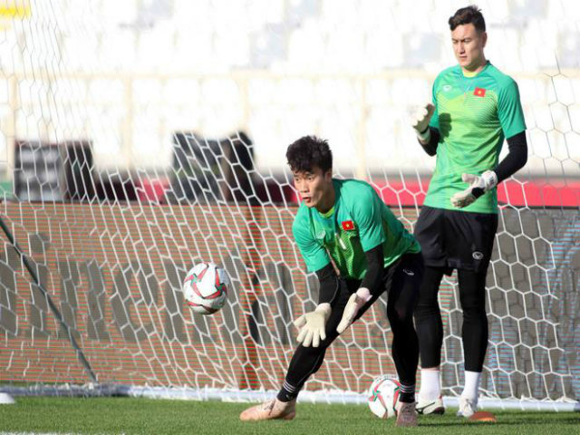 Bóng đá - HLV Park Hang Seo họp khẩn về thủ môn ĐT Việt Nam