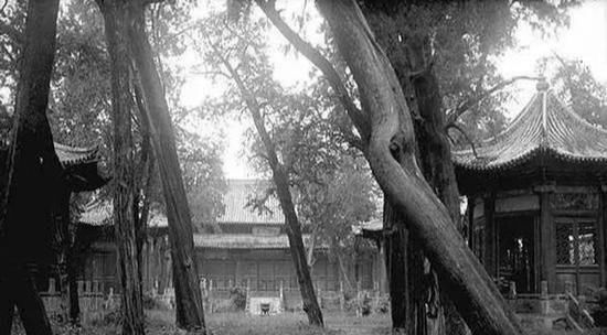 Vẻ đẹp ma mị của Trung Quốc 100 năm trước - 4