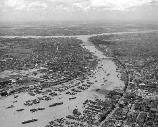 Vẻ đẹp ma mị của Trung Quốc 100 năm trước - 10