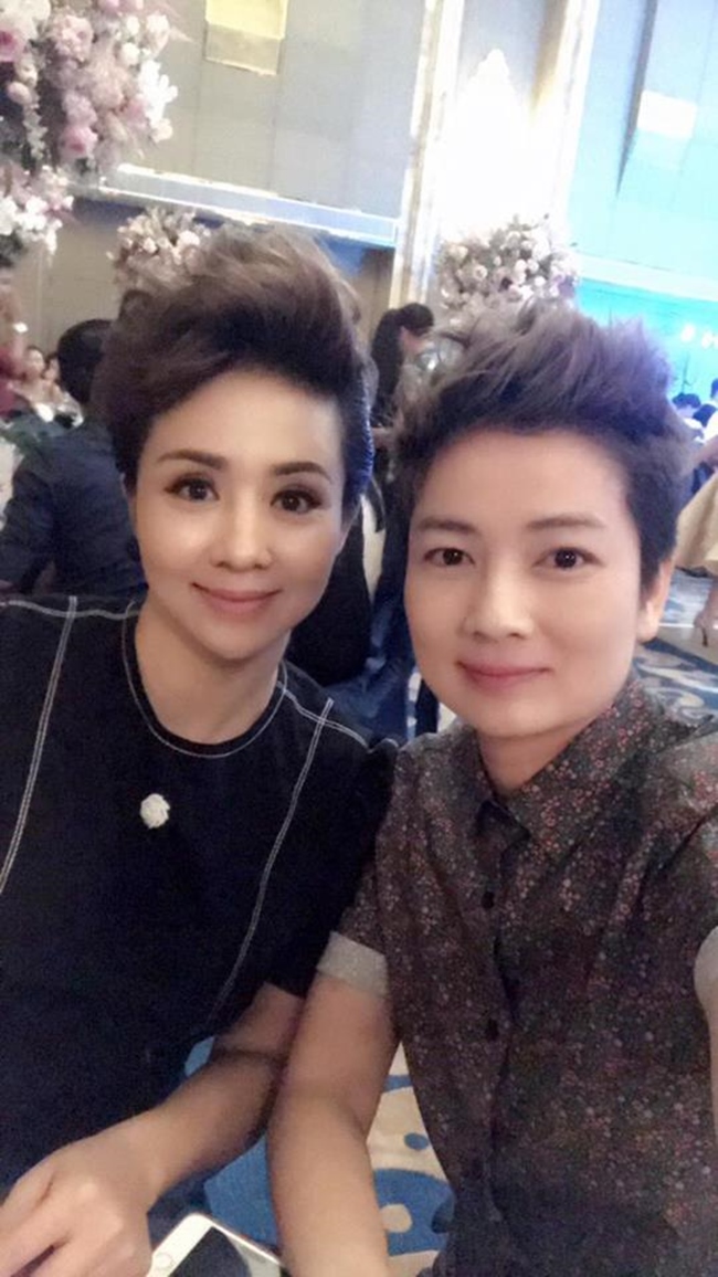 Sinh ra trong gia đình có truyền thống thể thao, Thúy Vinh cũng từng là tuyển thủ quốc gia ở môn Cầu mây. Với lợi thế chiều cao, người đẹp sinh năm 1977 quyết định rẽ hướng sang nghề người mẫu.