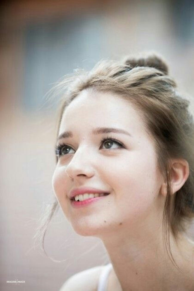 Mọi đường nét trên gương mặt Angelina Danilova gần như hoàn hảo, không có góc chết.&nbsp;