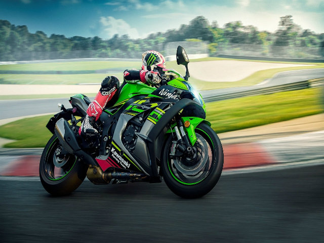 Thế giới xe - Đánh giá 2019 Kawasaki Ninja ZX-10R: Uy lực như sấm sét