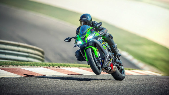 Đánh giá 2019 Kawasaki Ninja ZX-10R: Uy lực như sấm sét - 3
