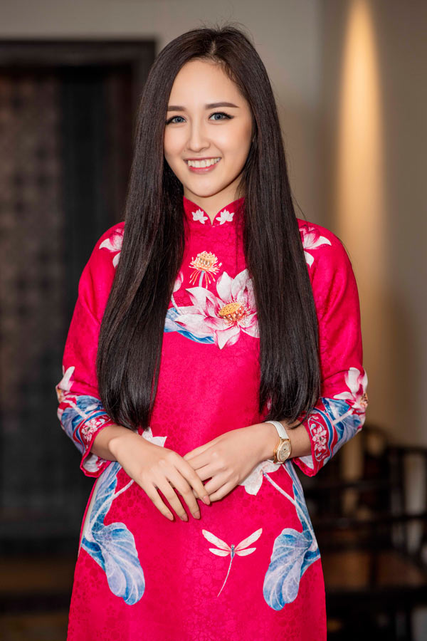 Huyền My rực rỡ đối lập với Mỹ Linh nhã nhặn, dịu dàng - 9