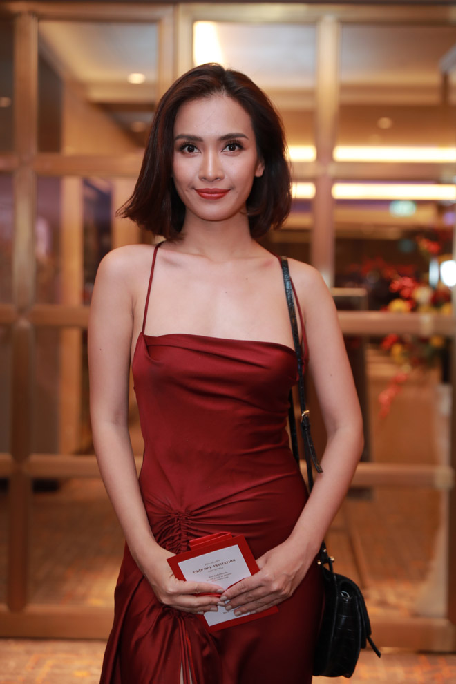 Võ Hạ Trâm bật khóc trong tiệc cưới "thiên đường" cùng chồng doanh nhân Ấn Độ - 8