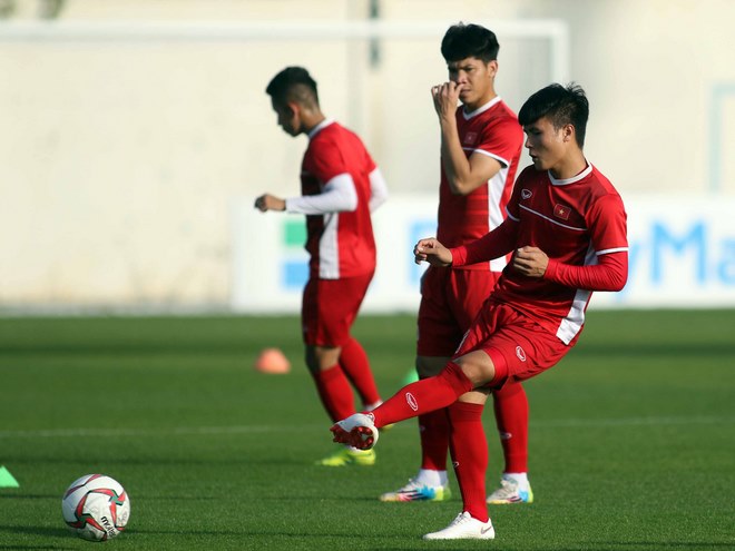 ĐT Việt Nam tươi như hoa sắp đấu Yemen: Thầy Park bất ngờ ra lệnh cấm lạ - 14