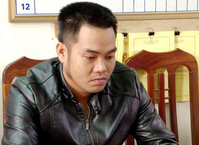 Đối tượng giết trăn quý, uống máu khoe Facebook bị bắt vì chở "hàng nóng" - 2