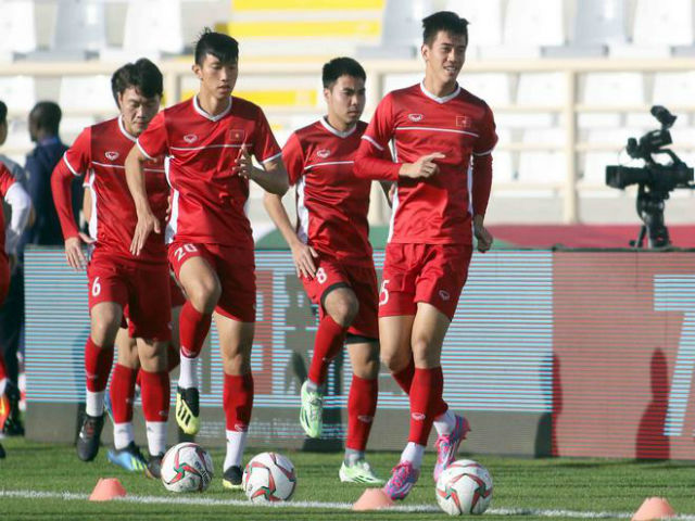 Bóng đá - Thầy Park có gây bất ngờ triệu fan Việt: Thay Công Phượng để thắng Yemen?