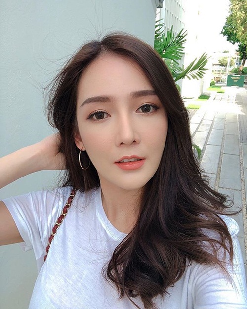 Vẻ đẹp Á - Âu hoàn mỹ của cô gái Thái khiến đàn ông mê mẩn - 4