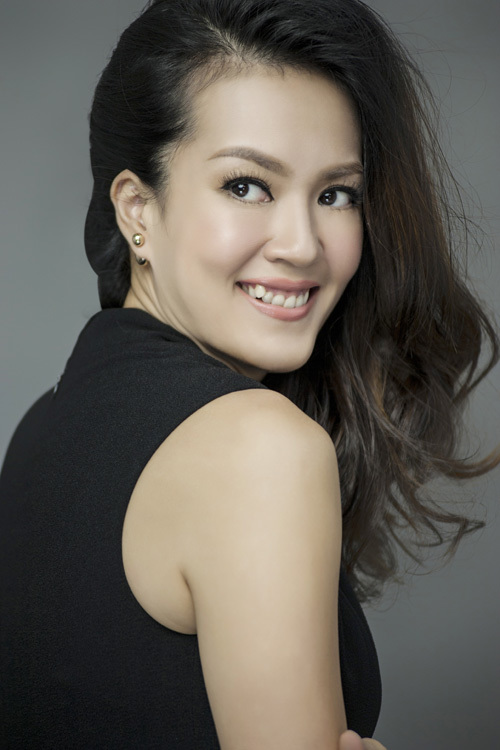 Chung Vũ Thanh Uyên - thành viên nhóm tứ ca đình đám “Ngẫu nhiên” giờ ra sao? - 4