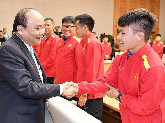 Tin tức trong ngày - Thủ tướng mong đội tuyển Việt Nam giữ vững khát vọng chiến thắng