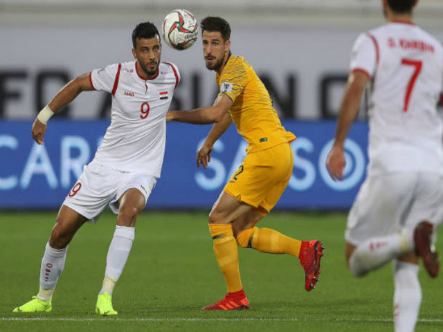 Asian Cup, Australia - Syria: Cú sút sấm sét, Việt Nam ”nhận quà”