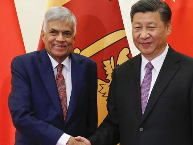 Thế giới - Quốc gia "ngập" trong nợ, tính vay thêm Trung Quốc 1 tỉ USD để trả nợ