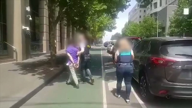 Bắt 2 người gốc Việt tham gia buôn ma túy hàng chục triệu USD ở Úc - 1